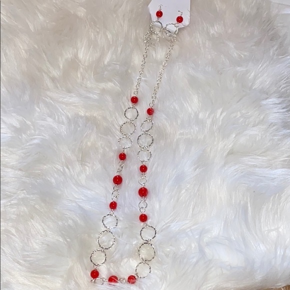 New without tags necklace and earrings set - Picture 1 of 3